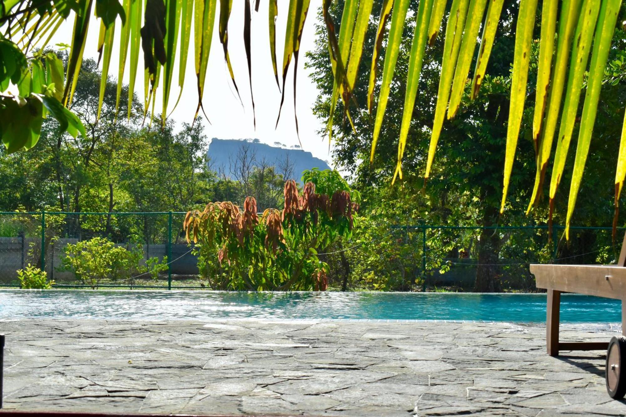 Green Hut Nature Resort Sigiriya Eksteriør bilde