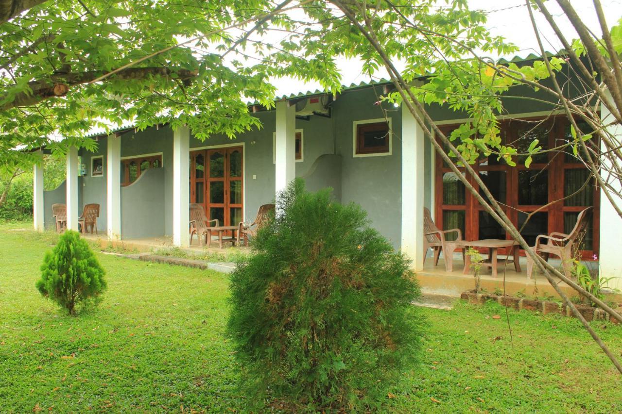 Green Hut Nature Resort Sigiriya Eksteriør bilde